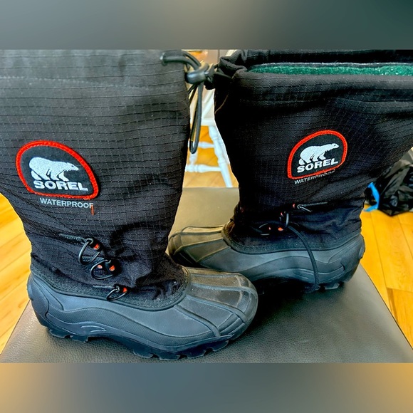Men’s Sorely Artic insulated boots- sz 8 - Picture 1 of 3